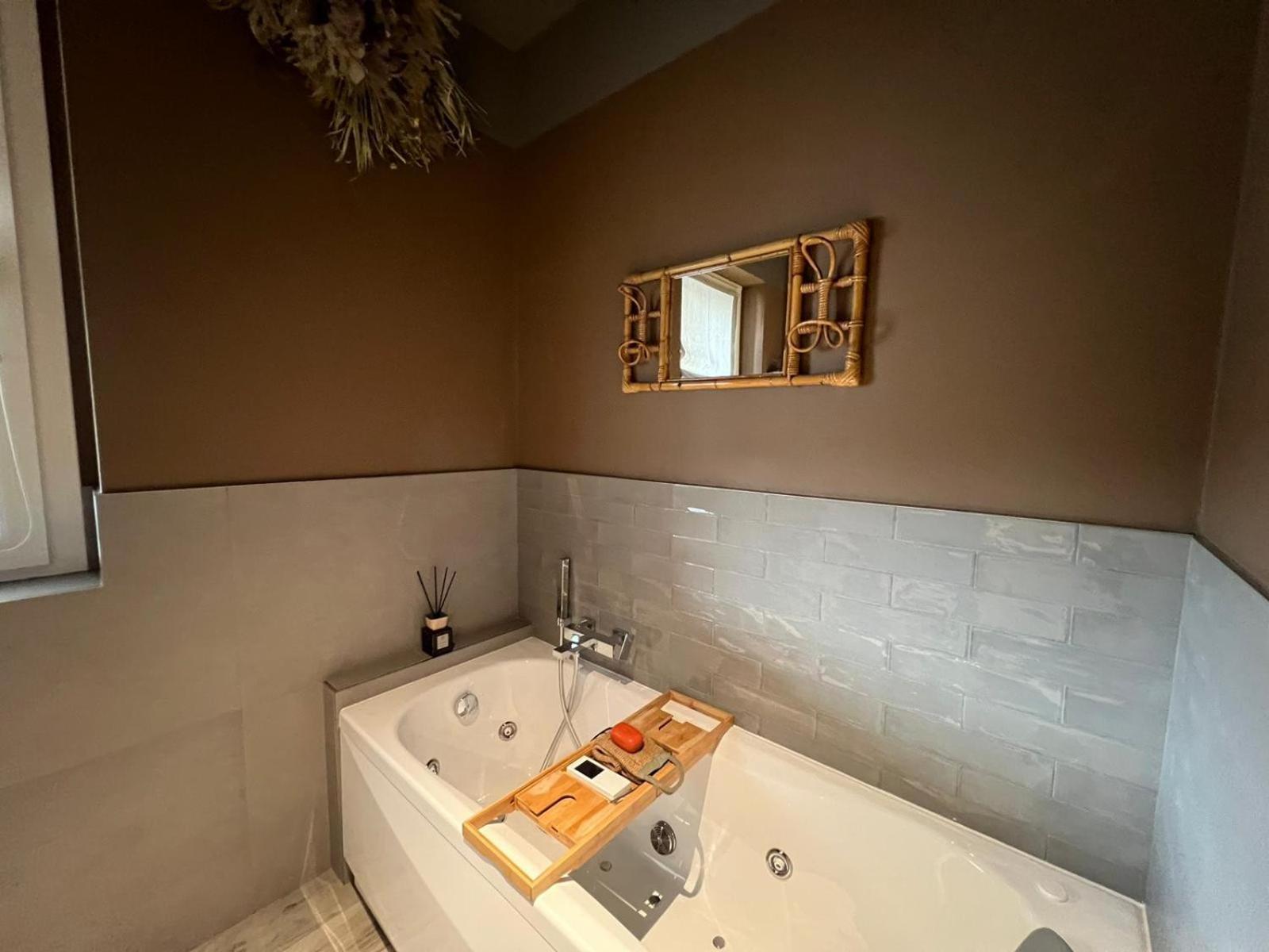 La Bollicina Boutique Apartment And Spa 韦尔巴尼亚 外观 照片
